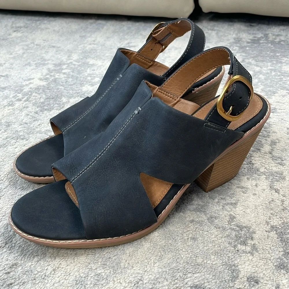 New Euro Soft by Sofft Taite Sling Back Heeled Sandals Stacked Heel Black Sz 10